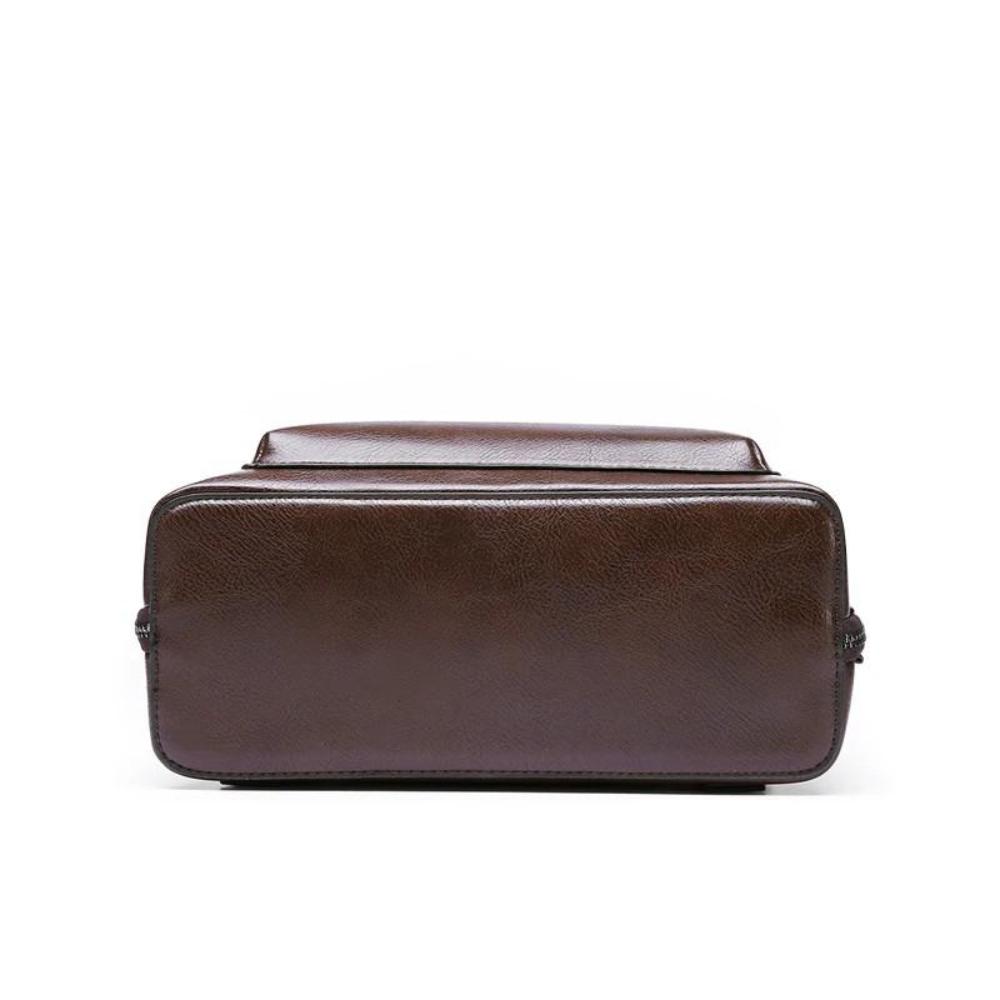 Naomi | Tidligere veske med to glidelåser og en elegant enkelhet