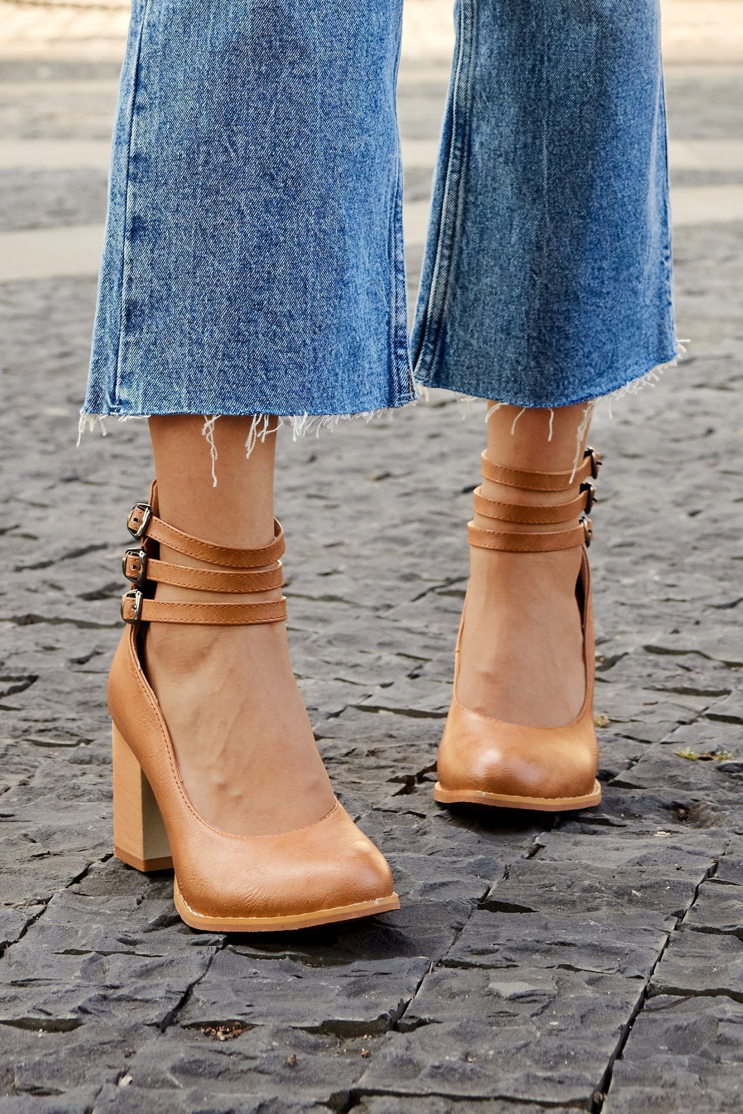 Elisa™ | Glatte sandaler med tykk hæl