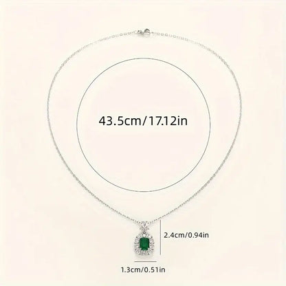 Halsband med steiner