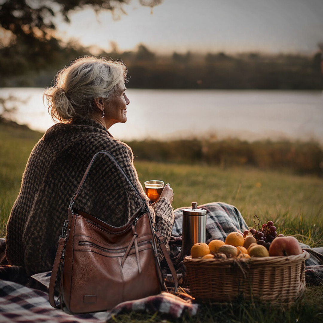 Lilla | Opulent Veske med Tidløst Design