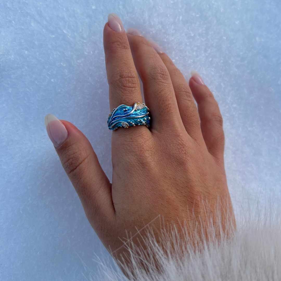 Miralys | Antikk bølget ring