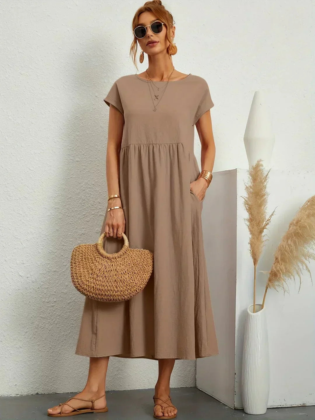 Ursina™ | Flytende Midi Kjole