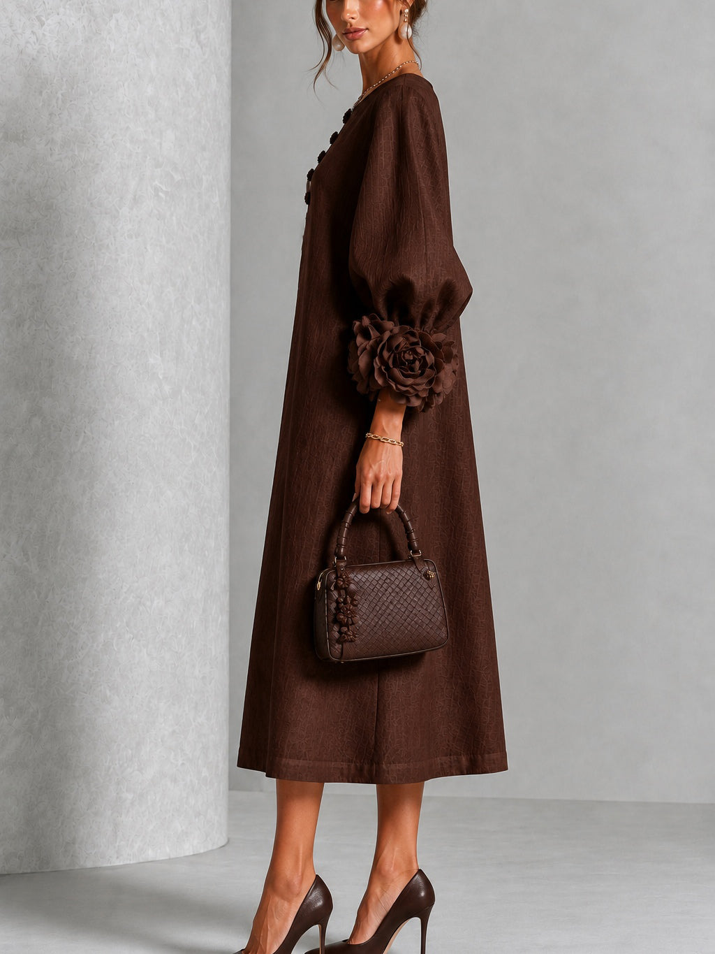 Beverly | Ruusukuppi Midi Mekko