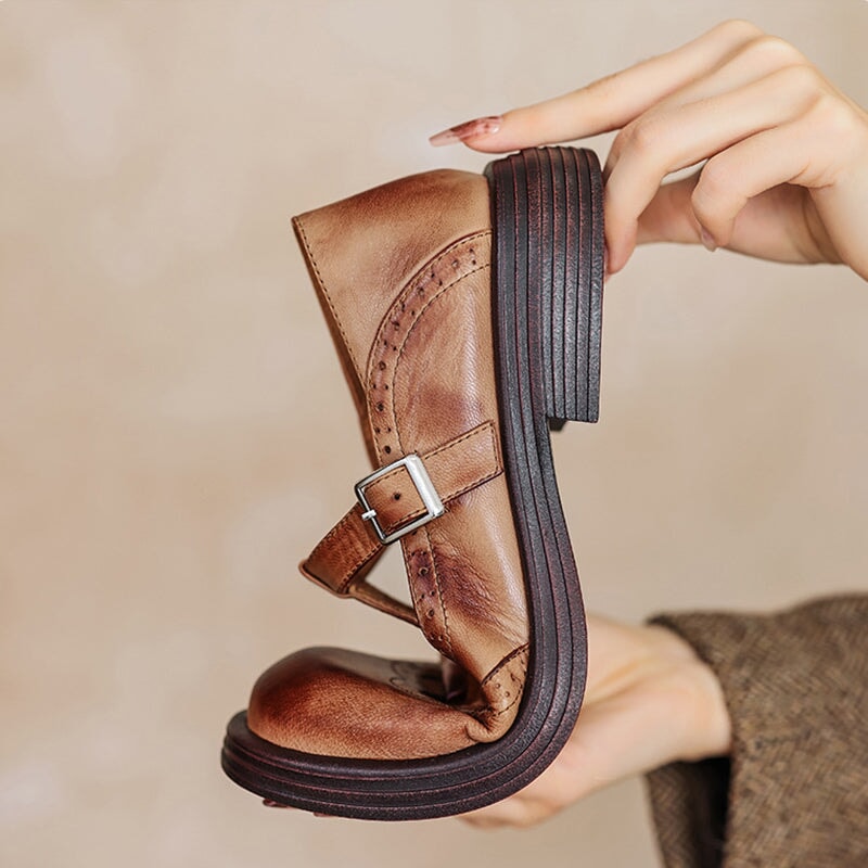 Bernadette | Ajaton Brogue T-nauha Mary Janes